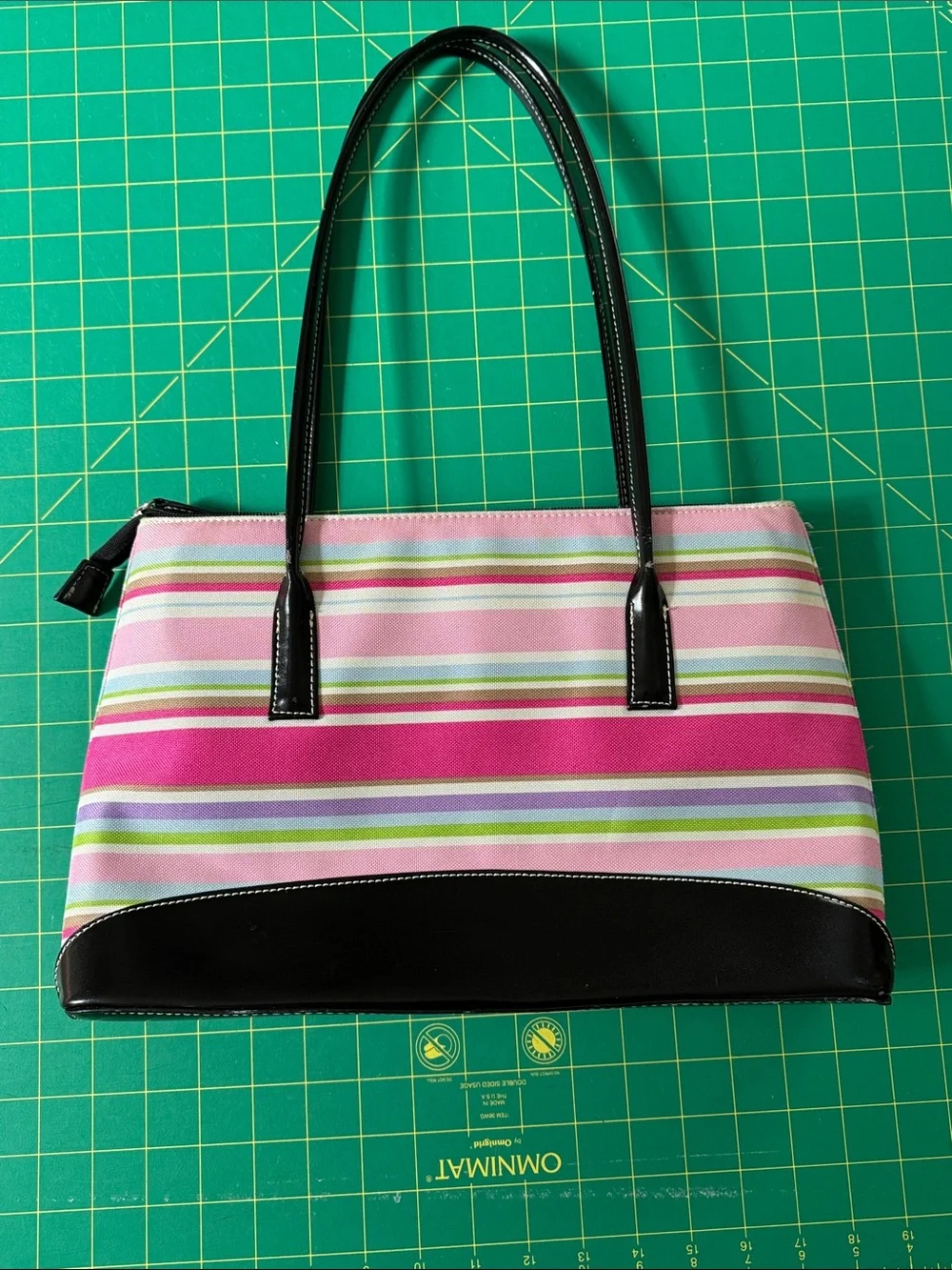 kate spade medium sized multi-striped canvas shoulder bag with leather trim, GUC